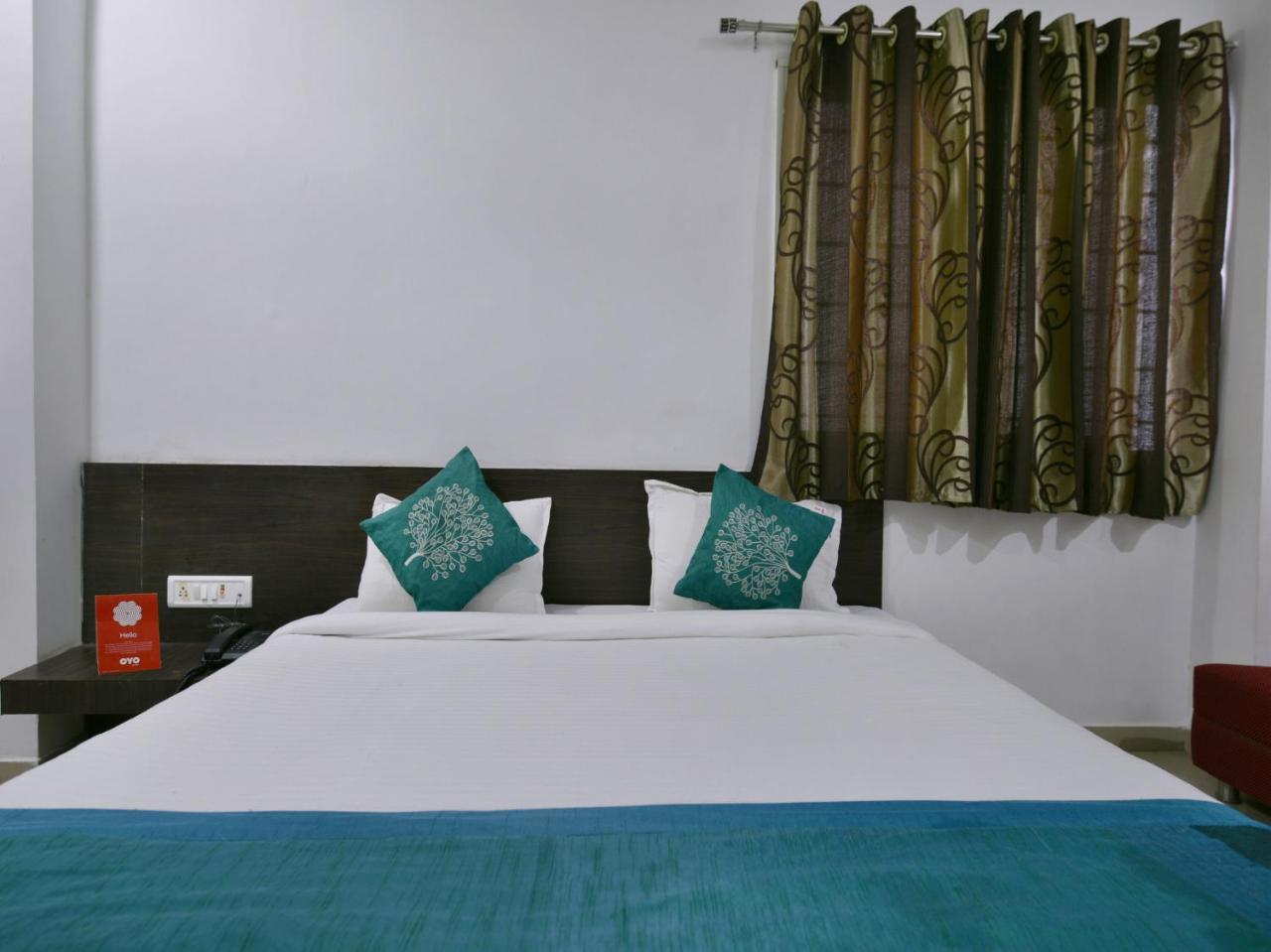 Oyo 9969 Hotel Kshipra Dham Ujjain Ngoại thất bức ảnh