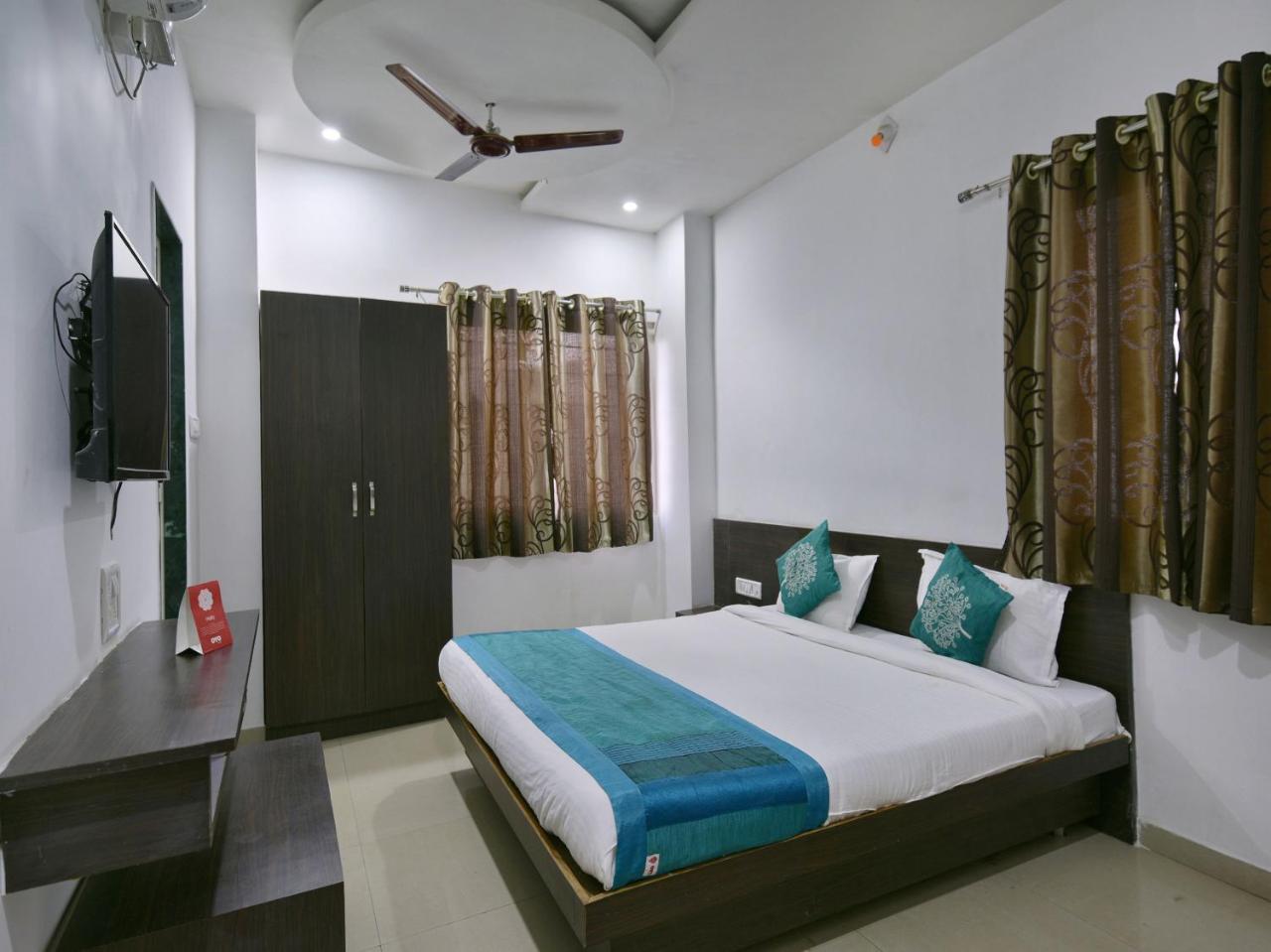 Oyo 9969 Hotel Kshipra Dham Ujjain Ngoại thất bức ảnh