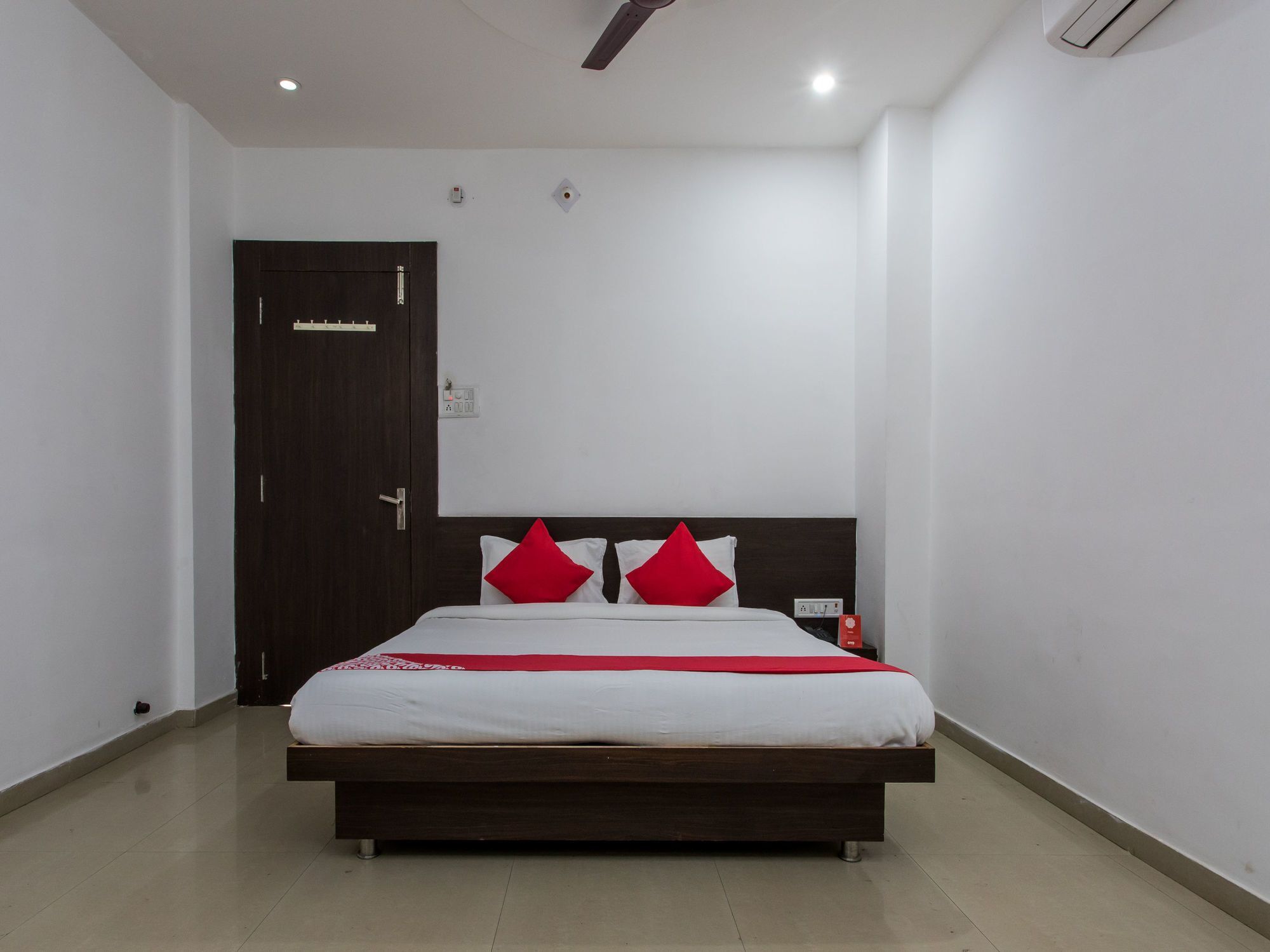 Oyo 9969 Hotel Kshipra Dham Ujjain Ngoại thất bức ảnh